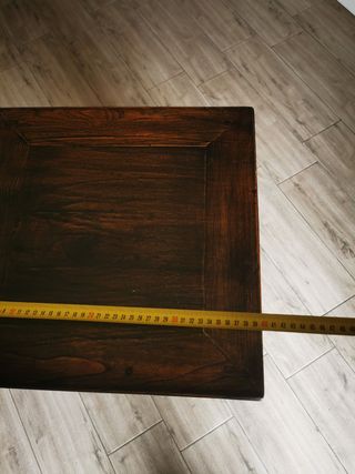 Mesita de madera