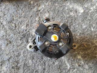 Alternador Toyota Avensis II (2002-2008) 2.0 y_631