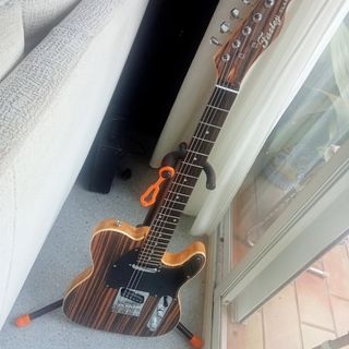 Telecaster bonita y original 