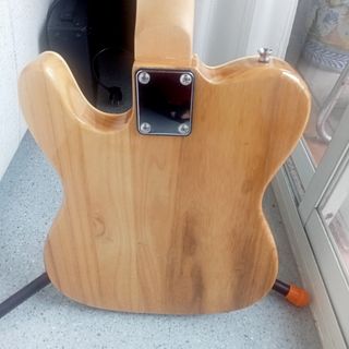 Telecaster bonita y original 
