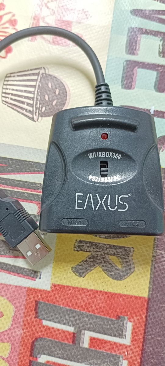 Microfonos y adaptador