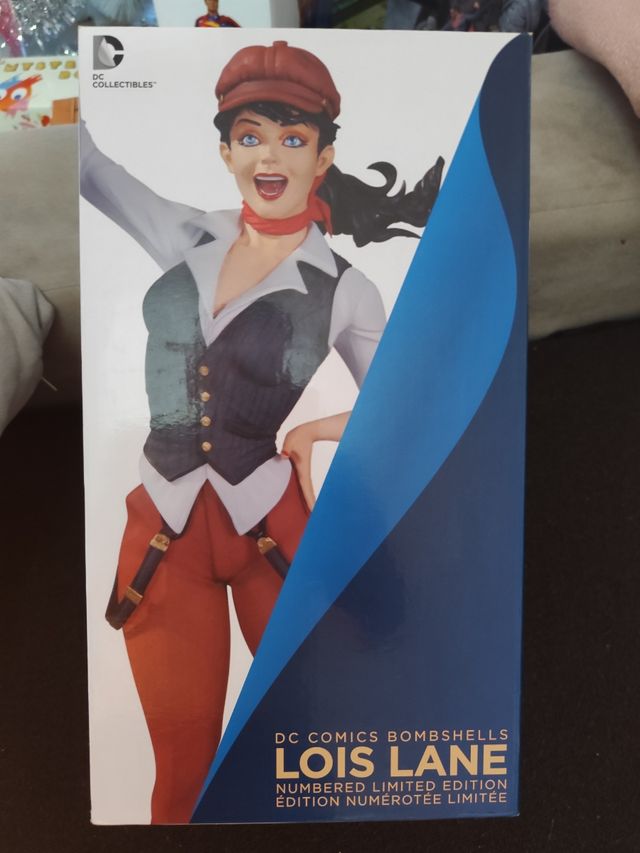 Estatua lois lane dc comics