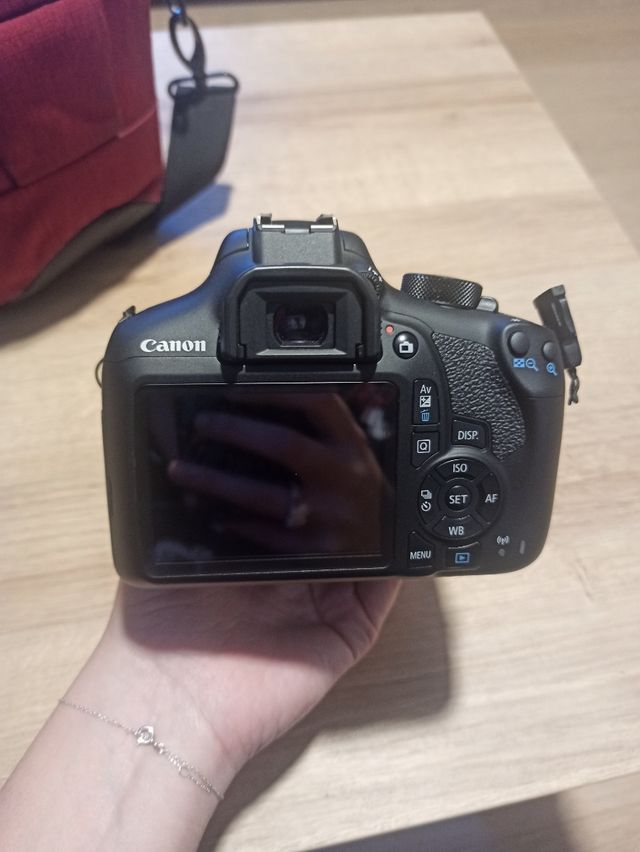 Cámara reflex Canon 1300D