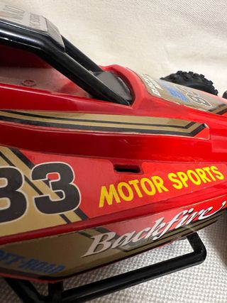 Coche teledirigido Nikko Backfire