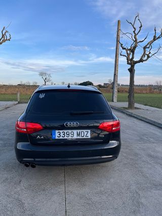 Audi A4 2014