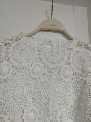 Vendo camisa encaje blanco talla 42/44