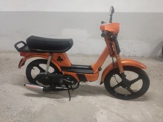 Vespino nl con matrícula