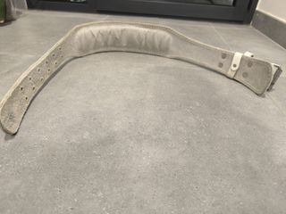 CINTURÓN ELEIKO DE CUERO PARA LEVANTAMIENTO PESAS.