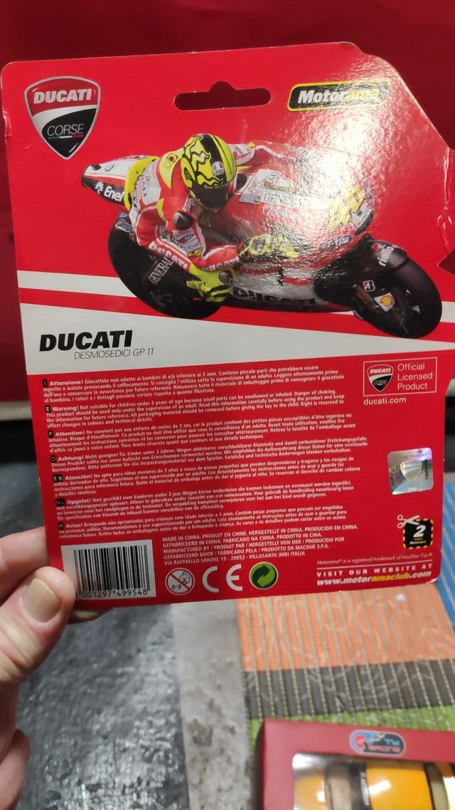 Miniatura Ducati Valentino