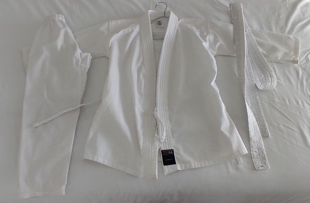 Traje de Karate niñ@ Talla 120cm