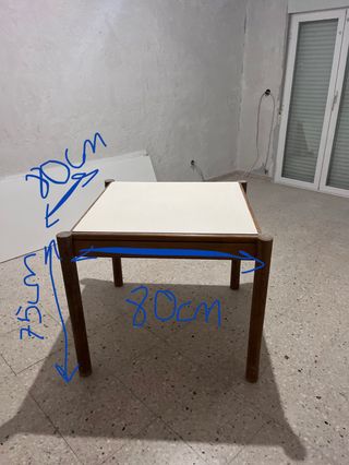 Mesa de madera maciza