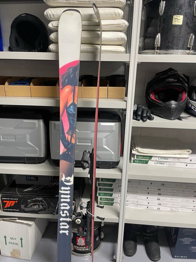 Skis Freestyle Twin Tip