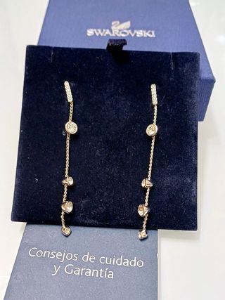 Pendientes largos Swarovski