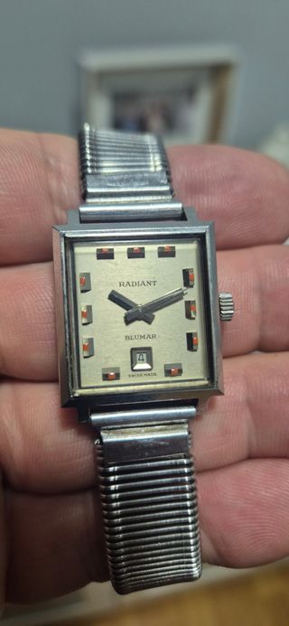 Reloj RADIANT BLUMAR