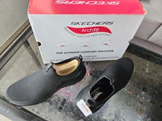 Zapatillas Skechers ARCH FIT Mid-Top Talla 42,5
