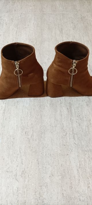 Botines Stradivarius