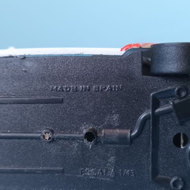 Volkswagen New Beetle 1/43 marca Guisval