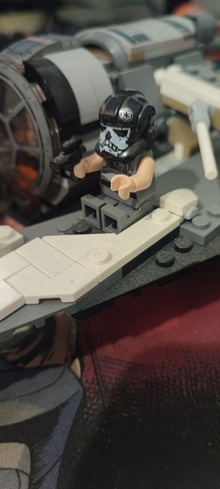 Lego star wars Nave + dinosaurio