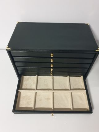 Portagioie in ecopelle nera