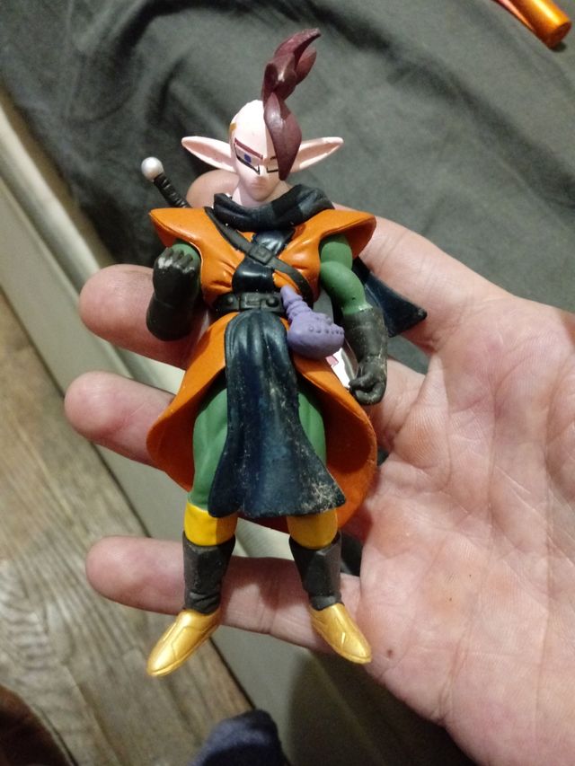 FIGURA TAPION DRAGON BALL BANDAI