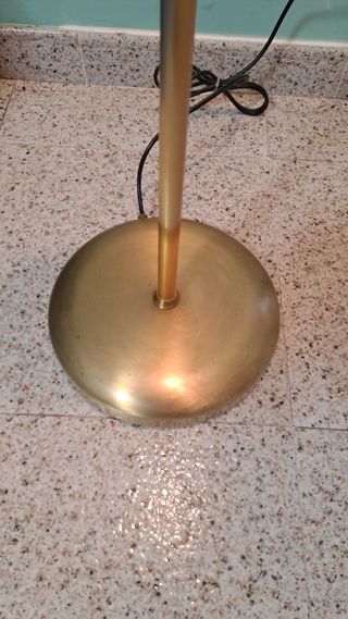 Lámpara de pié para salón