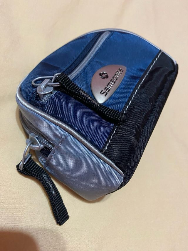 Bandolera Samsonite.