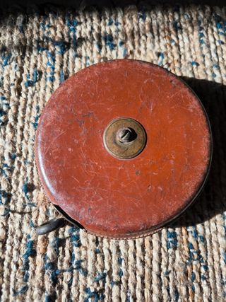 Cinta métrica metro vintage estuche cuer