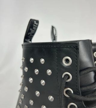 Dr. Martens 1460 borchie n.37