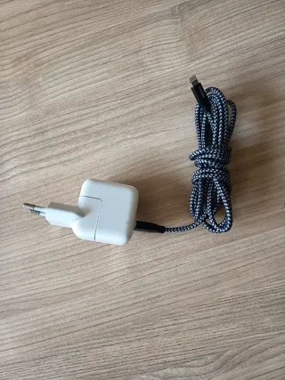 Ipad 6 generación 128 GB. Con cargador