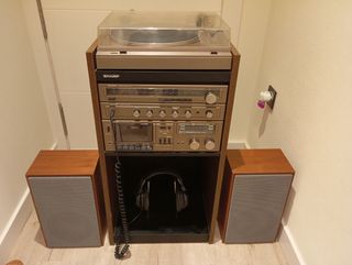 Equipo de música Sharp SA-10 y ST-10