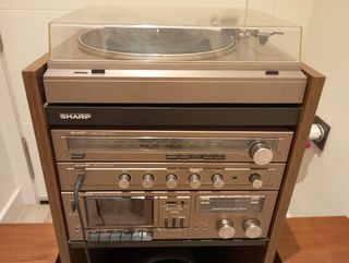 Equipo de música Sharp SA-10 y ST-10