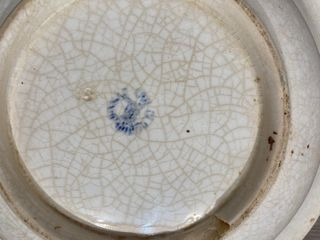 Antigua fuente con sello