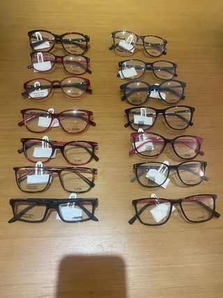 Sting. Gafas de graduado.