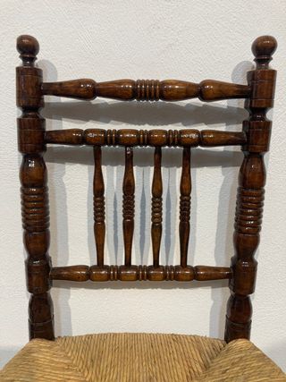 Antigua silla enea pequeña