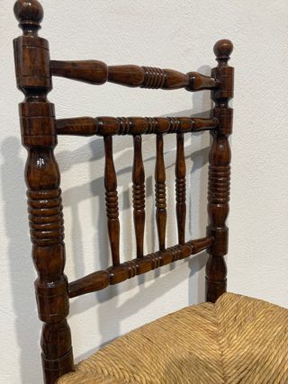 Antigua silla enea pequeña