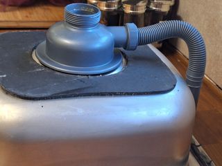 Pica o pila de acero inoxidable bueno , tengo dos