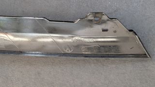 Moldura cromada faro Volkswagen arteon