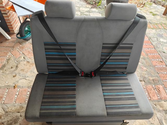 Asiento cama Volkswagen t5.