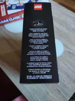 Lego architecture Paris