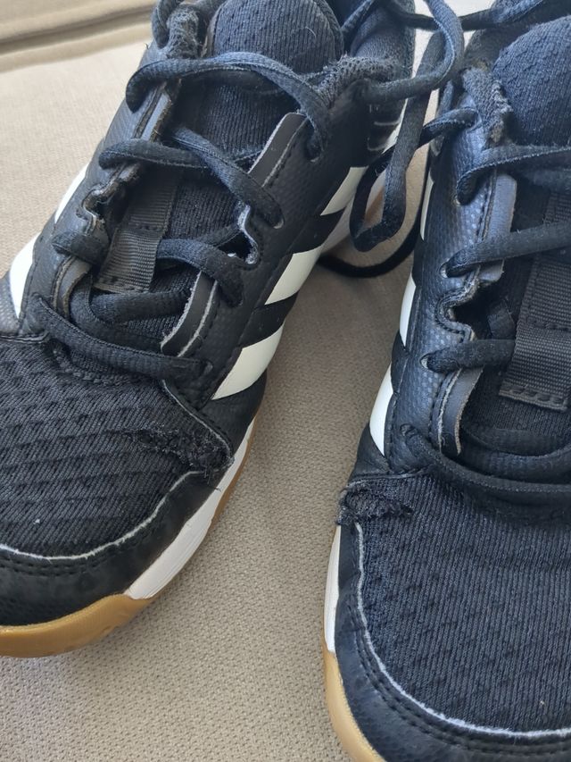 Playeras de pista talla 35