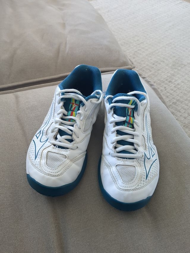 Playeras de pista talla 37