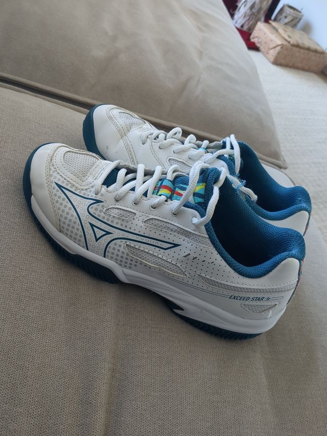 Playeras de pista talla 37