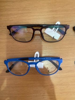 Westwood. Gafa de graduado con clip de sol