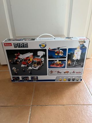 Equipo Bomberos Sluban juguete