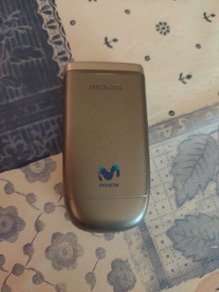 Nokia 2760 móvil vintage antiguo