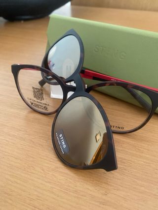 Sting. Gafa de graduado con clip de sol