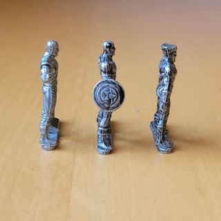 ✅ Statuette in metallo Marvel - piccolo soldato di piombo ⭐