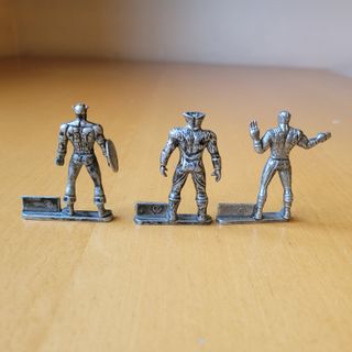 ✅ Statuette in metallo Marvel - piccolo soldato di piombo ⭐