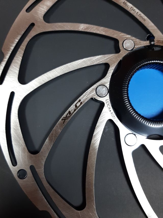 Disco XLC Centerlock 203