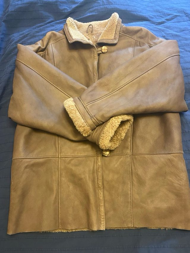 Chaquetón piel vuelta